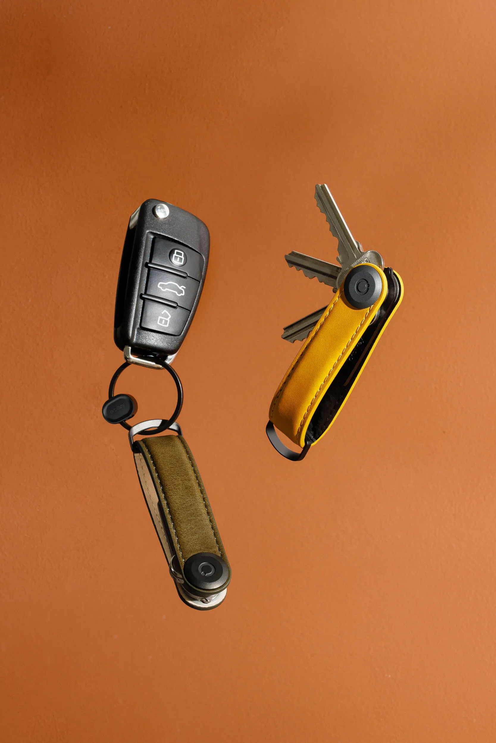 Orbitkey 2.0 Leather Key Holder Olive